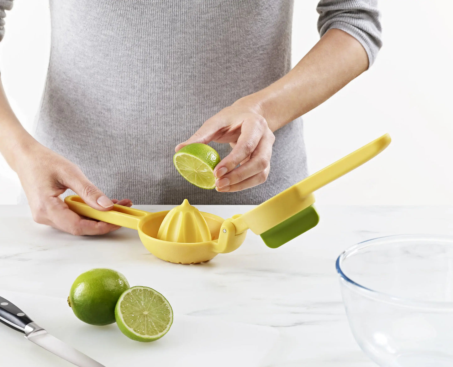 [half-width] JuiceMax Dual-action Citrus Press - 20171 - Image 4