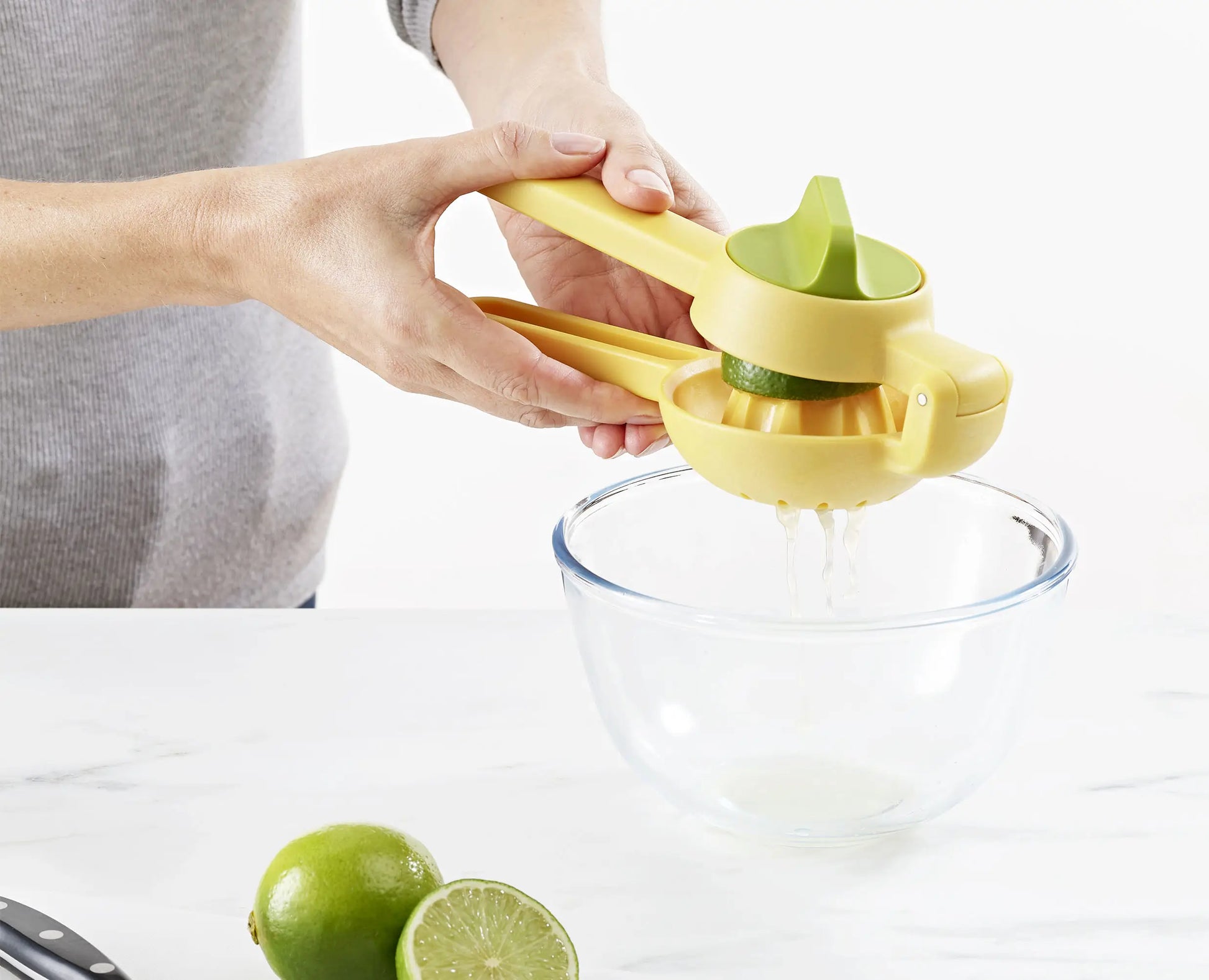 [half-width] JuiceMax Dual-action Citrus Press - 20171 - Image 6