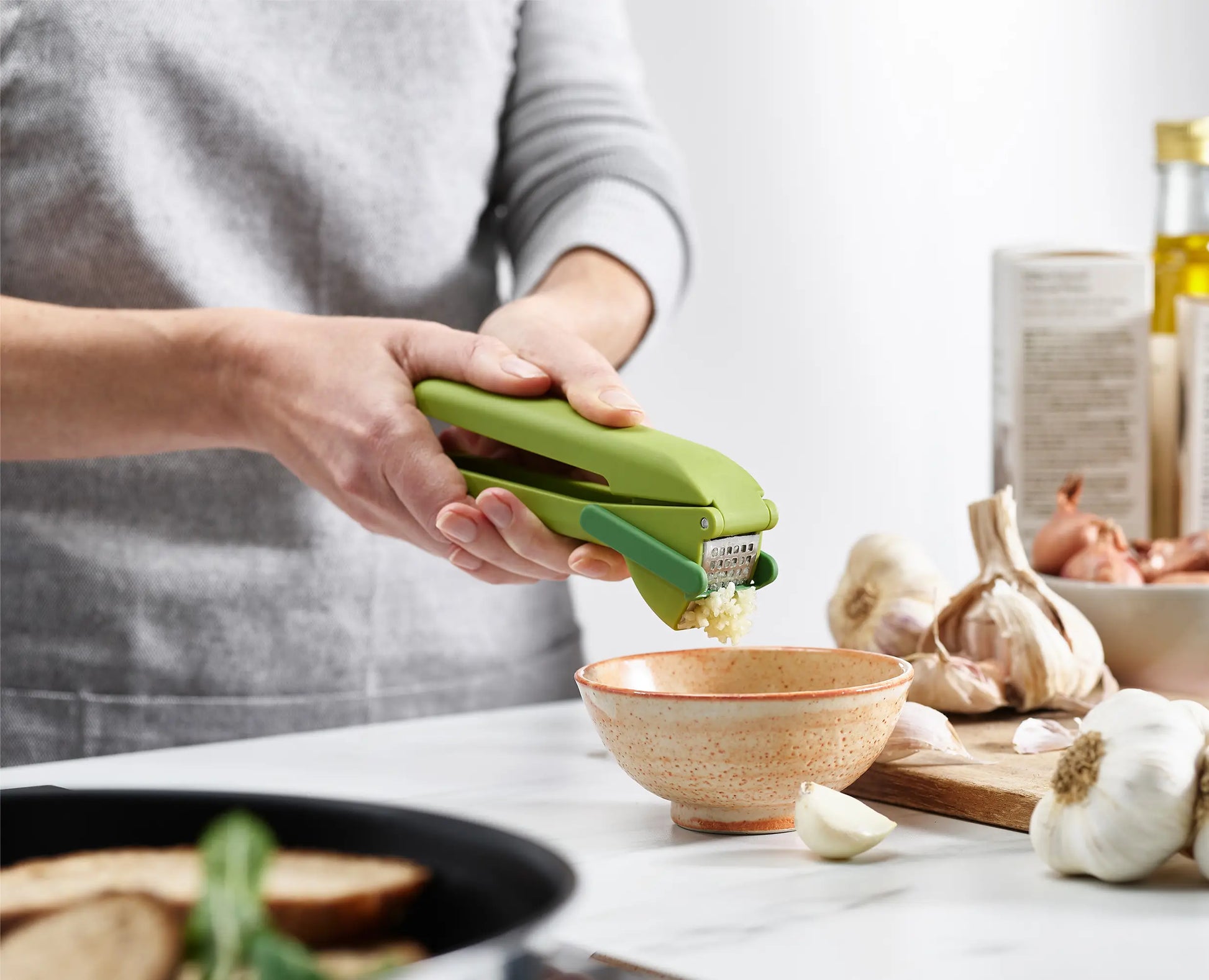 CleanForce™ Garlic Press - 20179 - Image 3