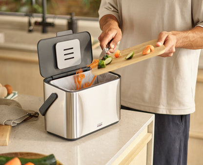 [half-width] Collect™ 4L Stainless-steel Food Waste Caddy Starter Set