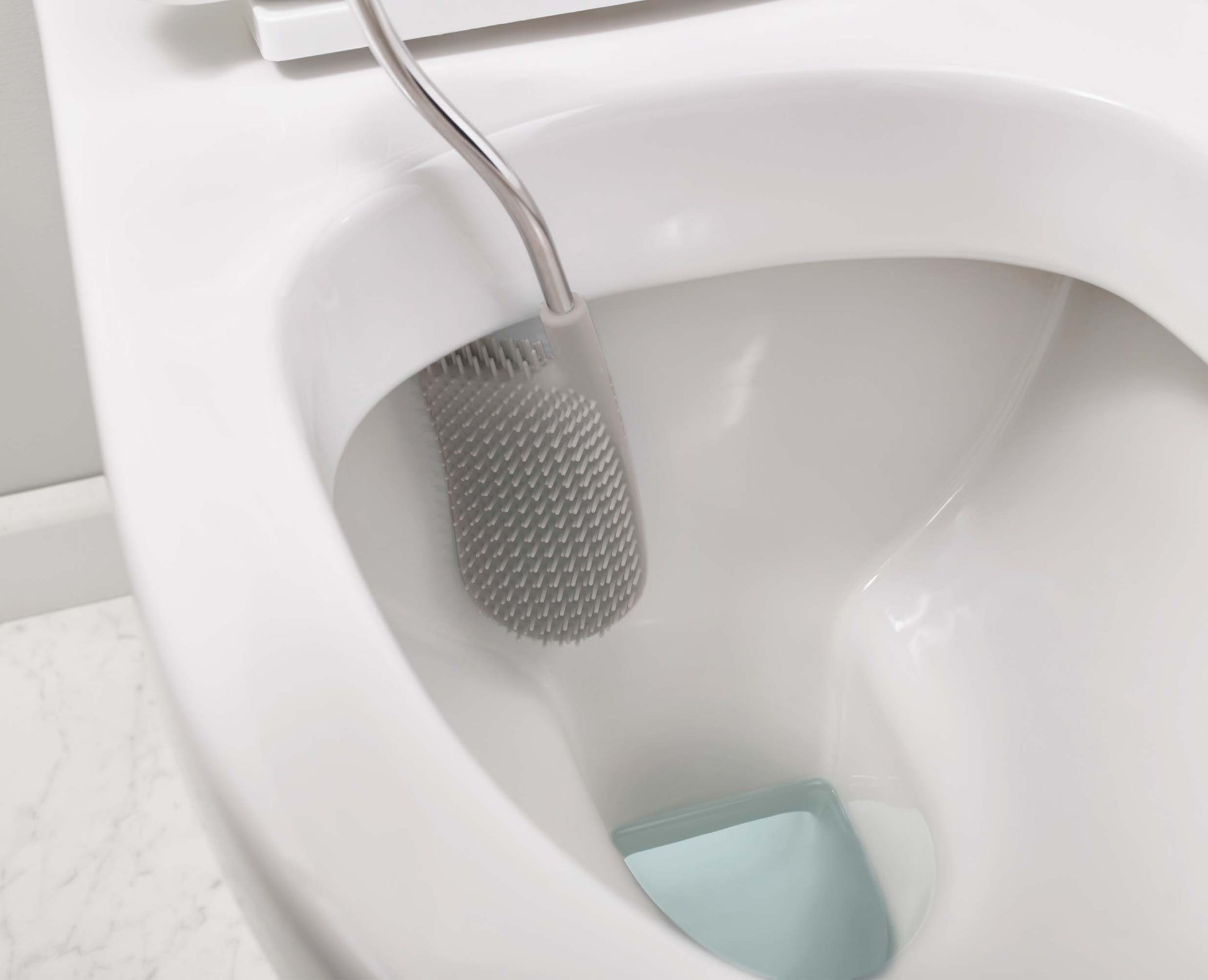 [half-width] Flex™ Plus Toilet Brush with Storage Caddy - 70516 - Image 4