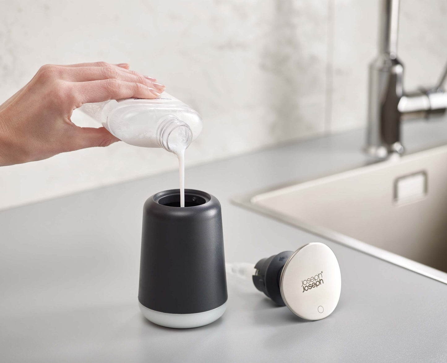 [half-width] Presto™ Hygienic Soap Dispenser - 85137 - Image 5